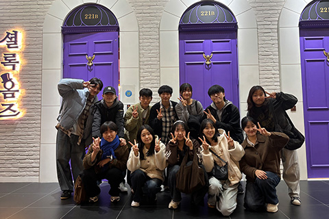 포크라인 활동사진